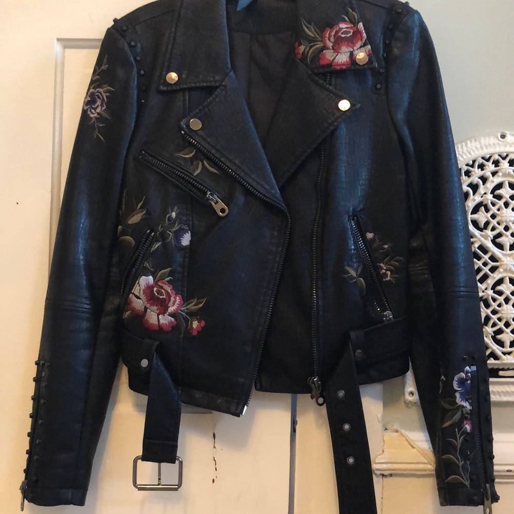 Aqua black faux leather jacket with floral details & silver zips with belt FIRM